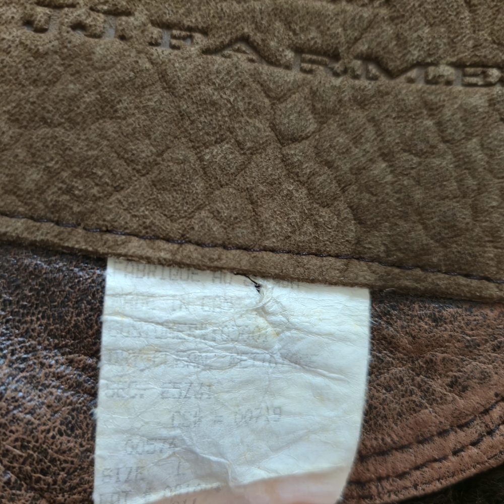 Men's Brown Leather Vest - Picture 6 of 10